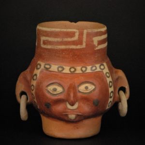 土製耳飾り付人頭象形壺