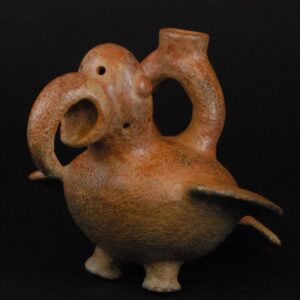 コンゴウインコ象形鐙型鳴笛壺