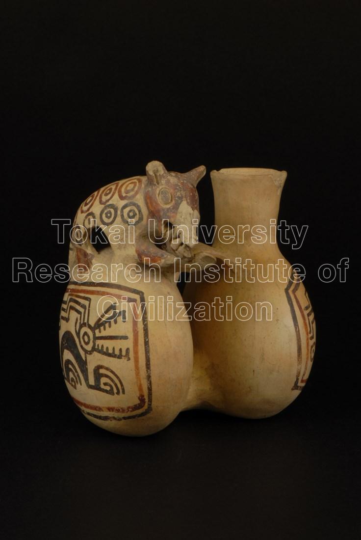 猫科動物飾付双胴壺